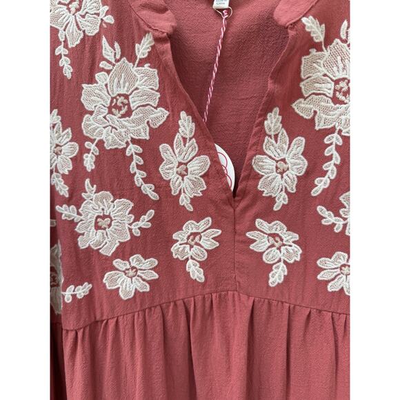 NWT Umgee Coral Tiered Boho Dress White Floral Embroidery Size Small - Picture 5 of 7